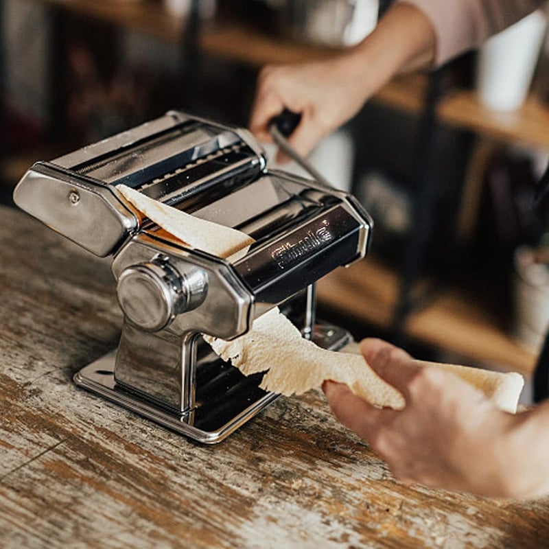 Shule Pasta Maker Machine Stainless Steel Manual Noodle Makers Include Pasta Roller, Cutter, Hand Crank and 7 Adjustable Thickness Setting - Image 2