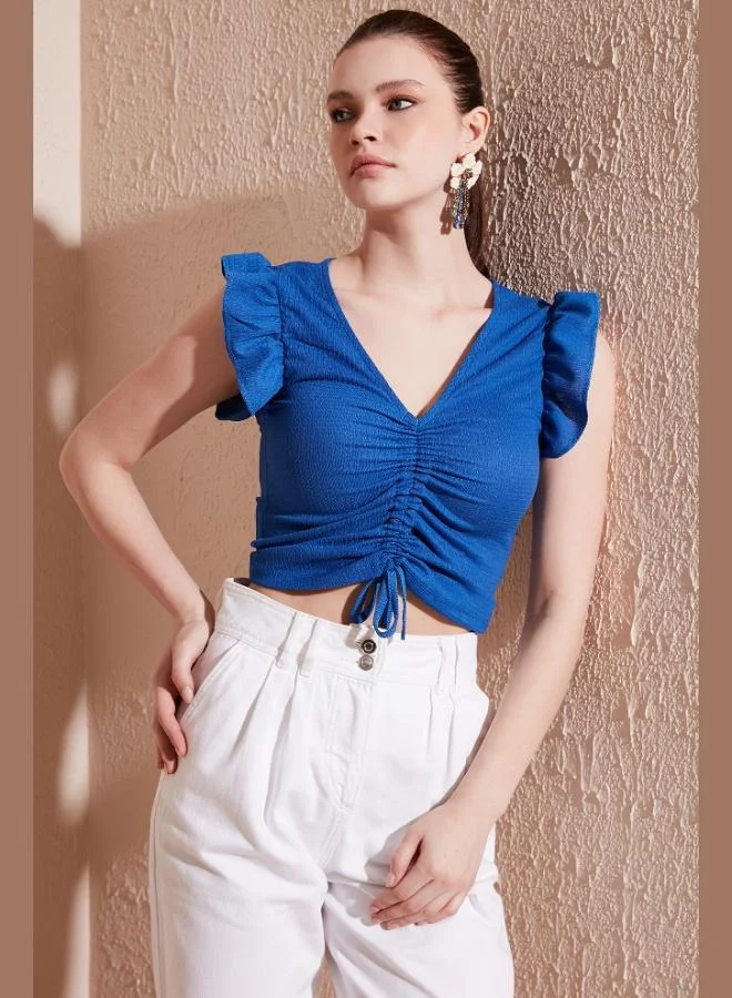 ليلا بلوزة نسائية قصيرة بياقة مجمعة وأكمام مكشكشة بقصة ضيقة