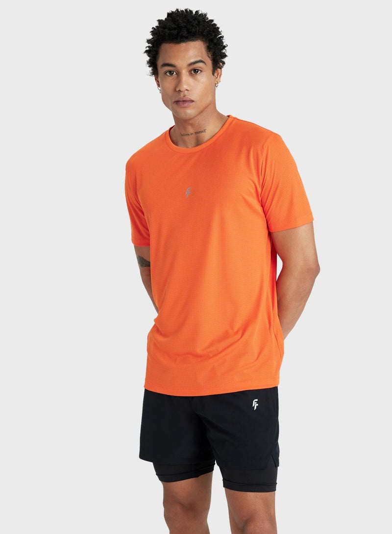 DeFacto Defactofit Slim Fit Crew Neck Heavy Fabric T-Shirt  - Image 2