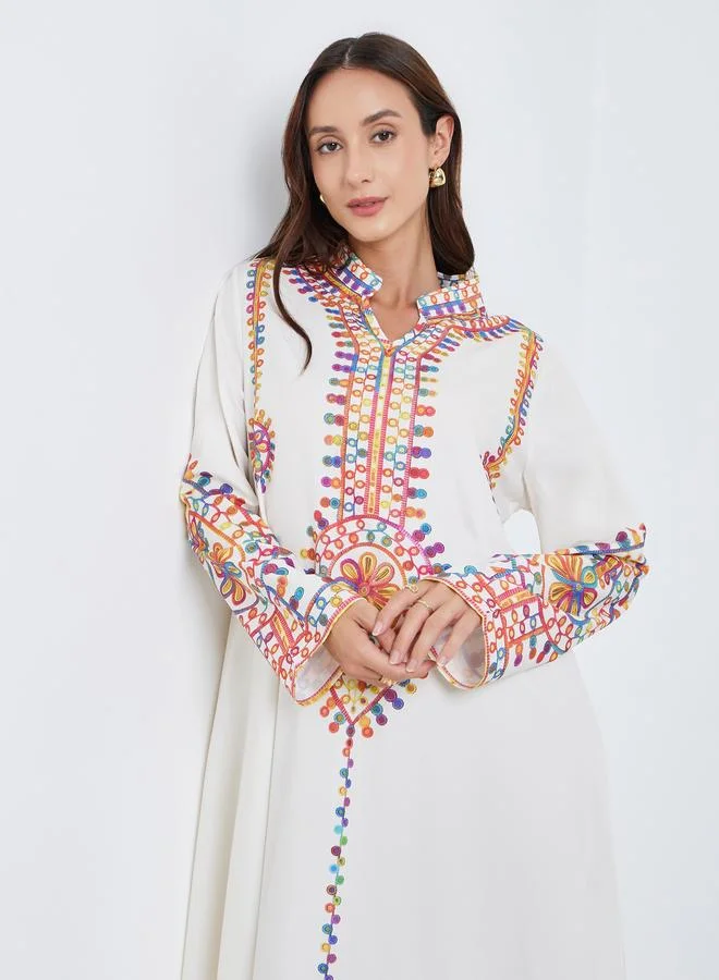 تايك تو جلابية طويلة مطرزة بأكمام طويلة