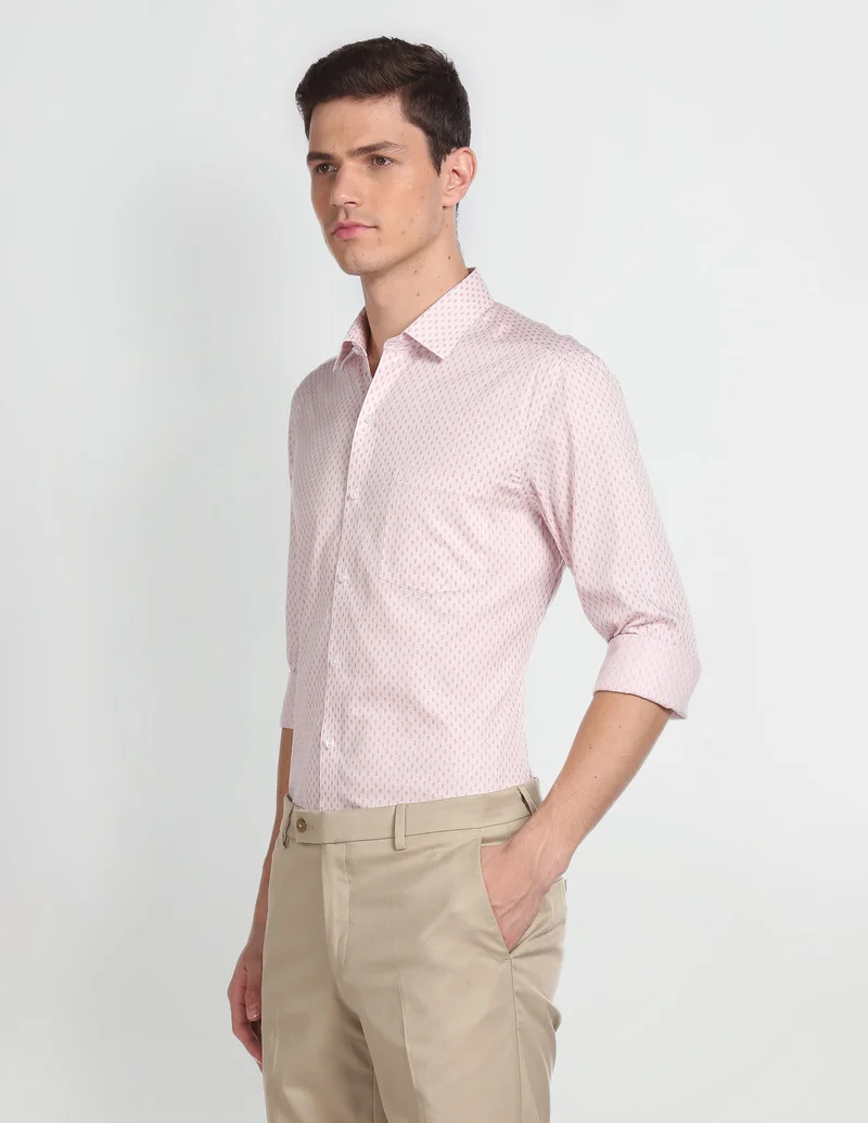 Arrow Light Pink Motif Print Manhattan Slim Fit Shirt for Men | Best Price UAE