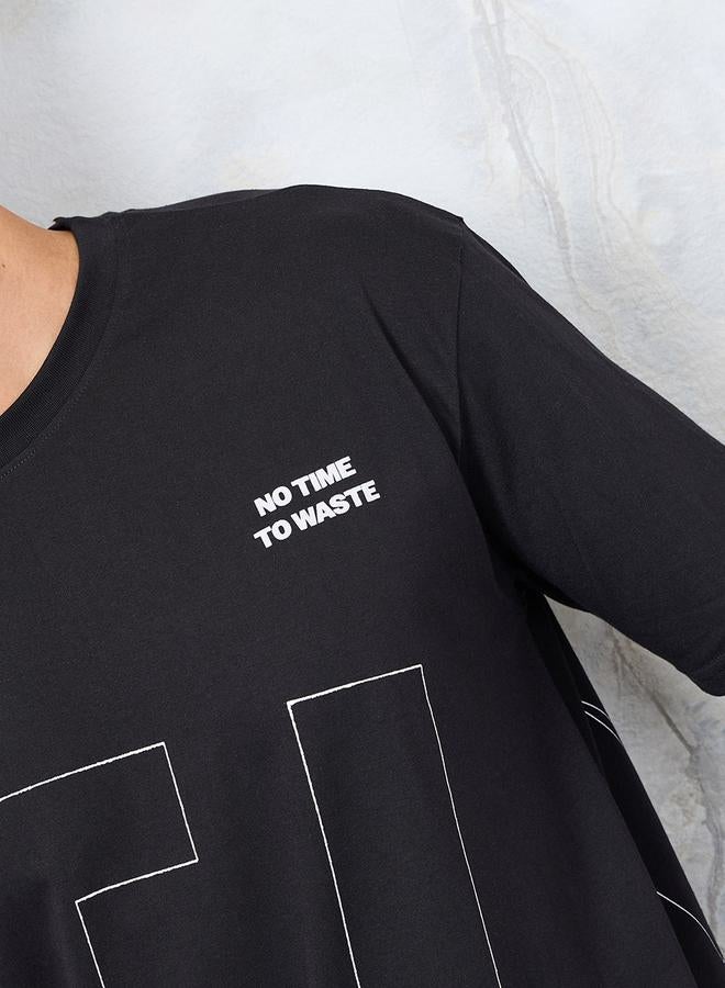 Styli Front and Back Slogan Print Oversized T-Shirt  - Image 4