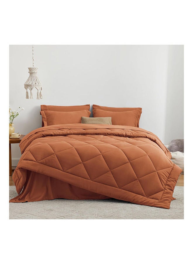 SIGNOOLA Signoola Diamond Microfiber Heavy Comforter, 3.5 kg ,Set of 6 Piece (1 Comforter Blanket , 2 Pillow Cases , 1 Fitted sheet and 2 Pillows ), (180 cm x 240 cm),Double Blanket for Winter Terracotta Color 