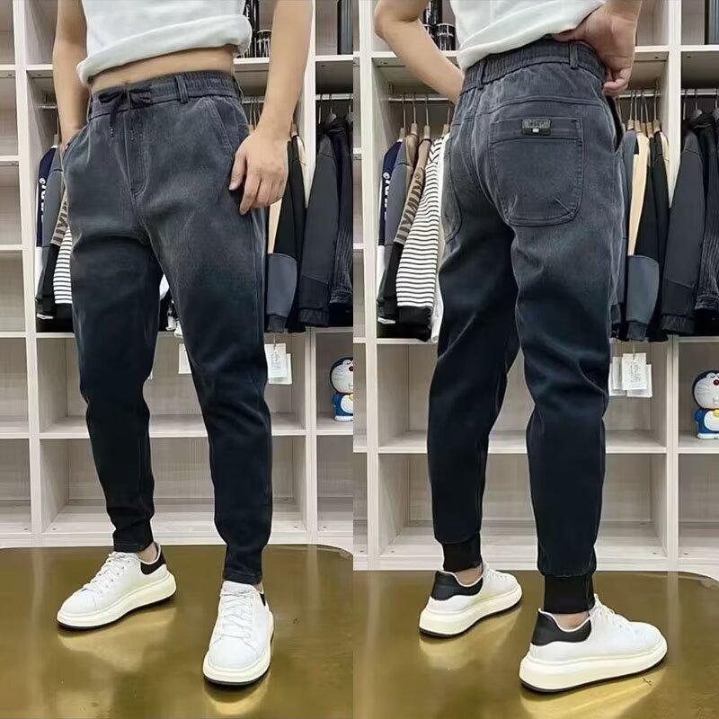 Unisex Classic Denim Jeans Loose Fit Daily Outdoor Wear - Image 5