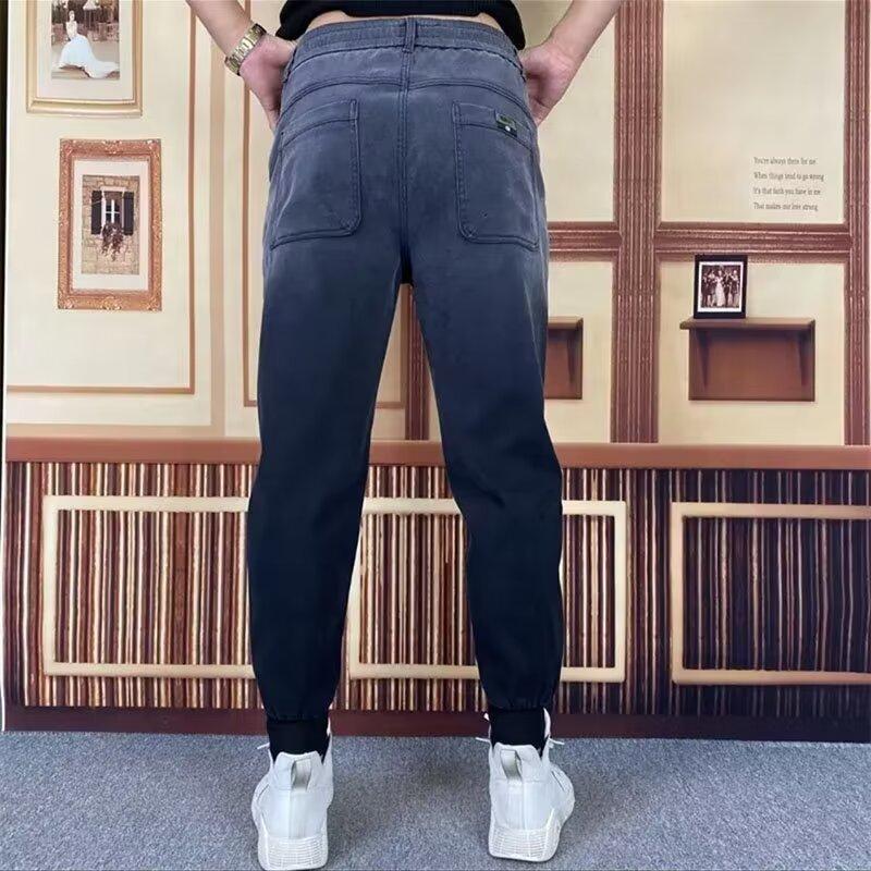 Unisex Classic Denim Jeans Loose Fit Daily Outdoor Wear - Image 3