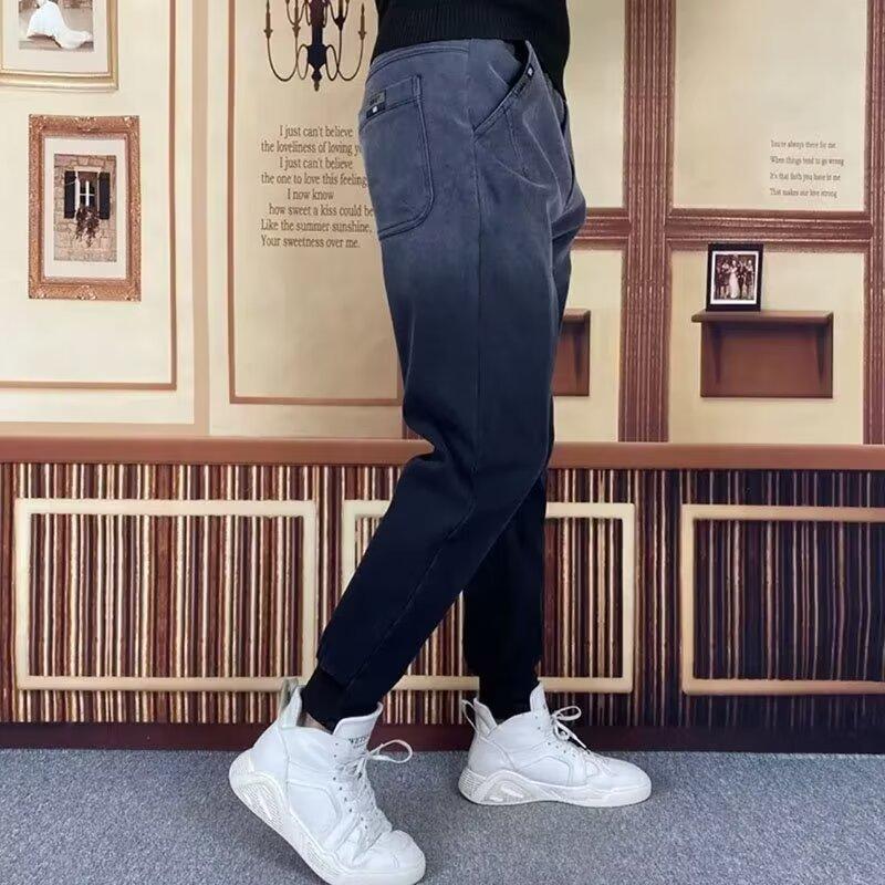 Unisex Classic Denim Jeans Loose Fit Daily Outdoor Wear - Image 4