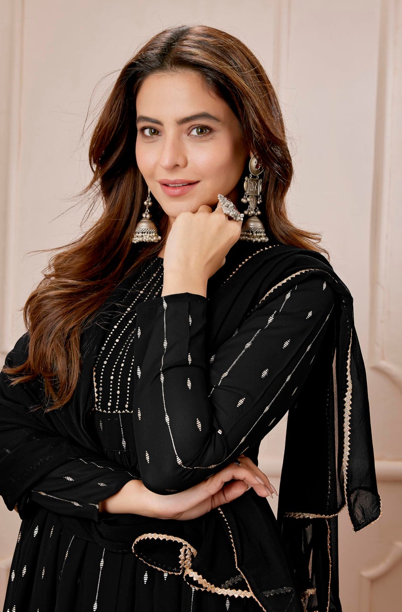 Janasya Women Black Georgette Kurta with Palazzo & Dupatta with Foil Print Print Outfit for Women - Image 2