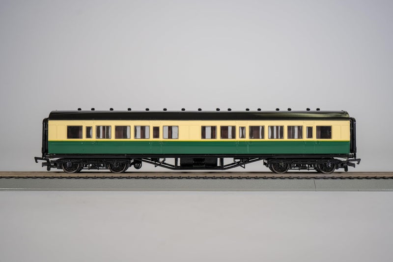 Bachmann Trains  THOMAS  FRIENDS GORDONS COMPOSITE COACH  HO Scale - Image 3