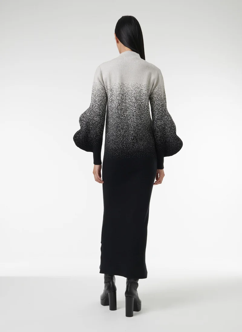 ليم قفطان مُحاك بألوان متدرجة