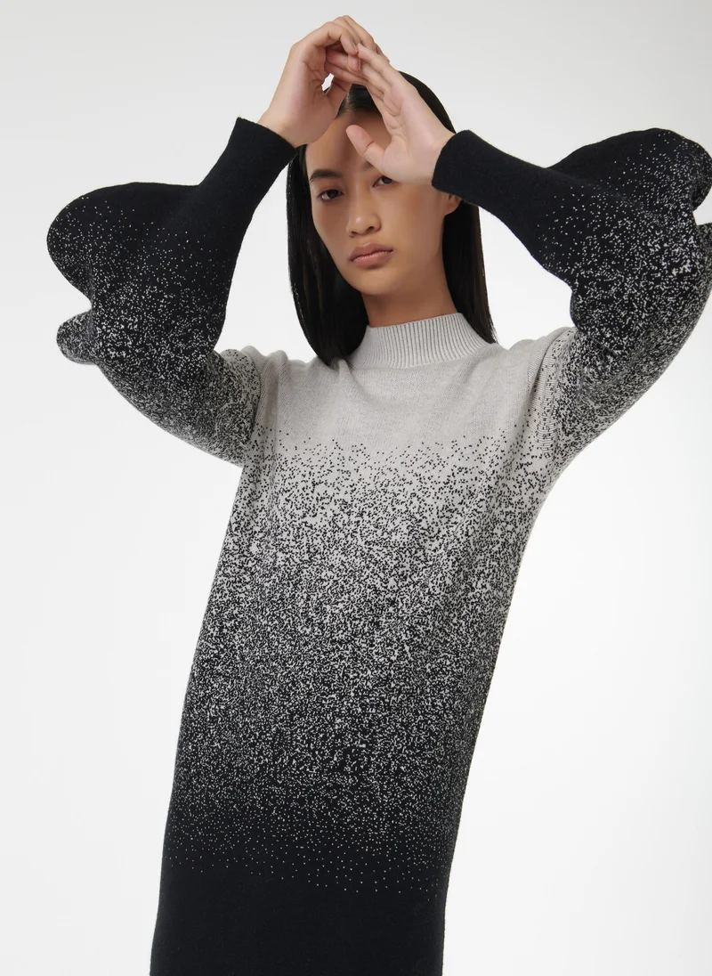 ليم قفطان مُحاك بألوان متدرجة