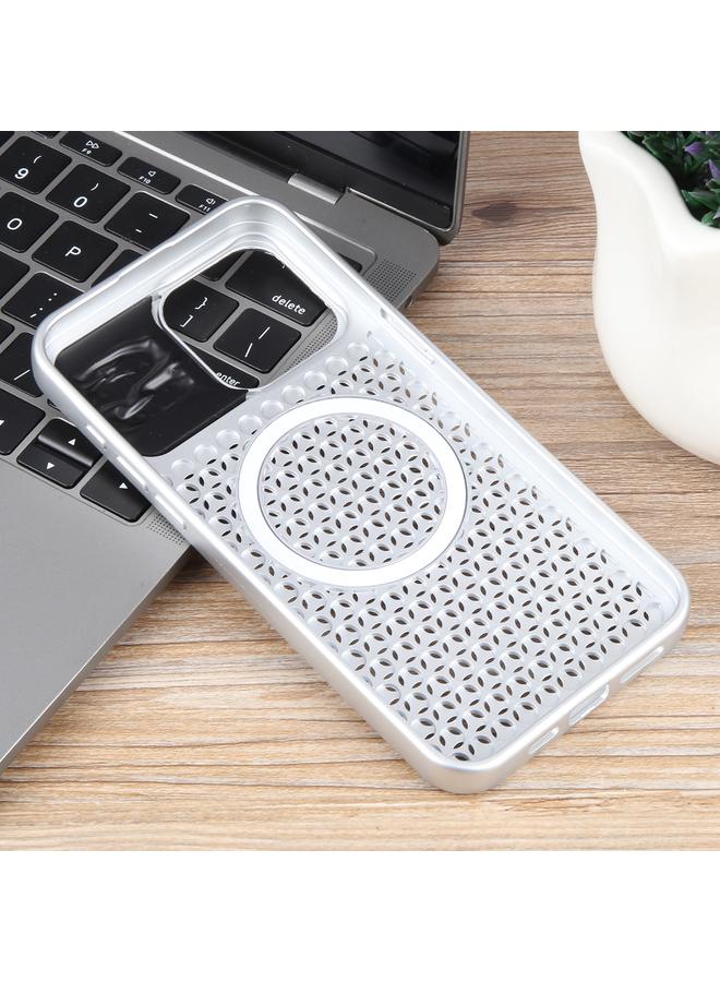 زبون جراب لهاتف iPhone 13 Pro بلون نقي مع خاصية العلاج بالروائح العسلية من MagSafe - Image 4