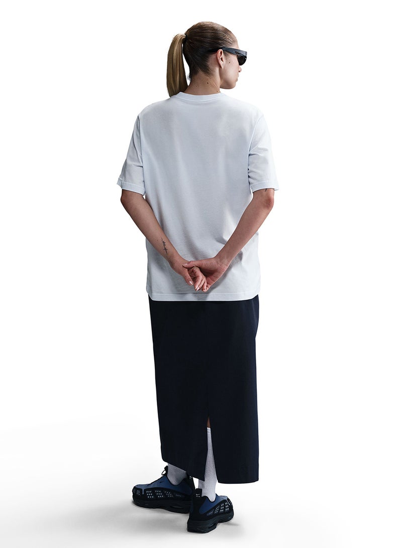 Nike Nsw Essential Logo T-Shirt  - Image 2