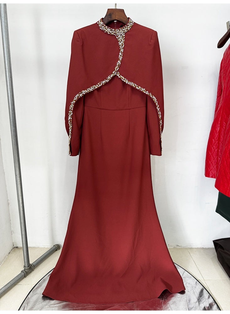 مدام يونيك فساتين سهرة أنيقة بتصميم عصري - فستان طويل بأكمام باتمان مزين بالخرز والأحجار الكريمة - Image 2