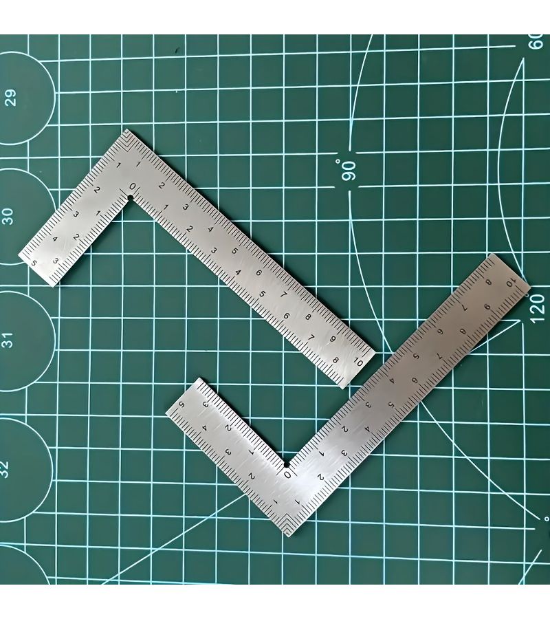 مسطرة فولاذية دقيقة على شكل حرف L صغيرة فضية اللون مقاس 4x2 بوصة لتصميم الجلود - Image 3