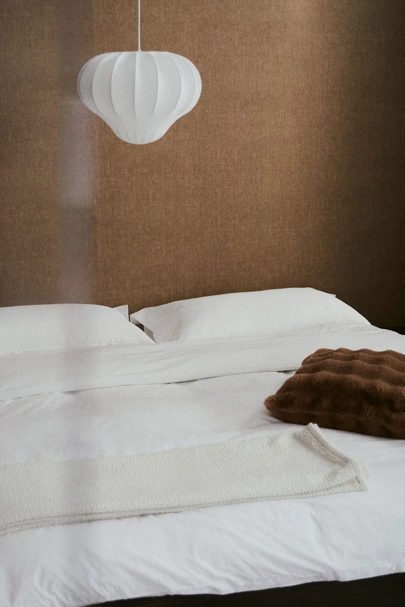 H&M Fluffy cushion cover