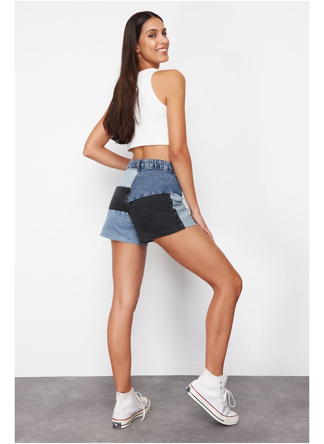 trendyol Blue Color Block Denim Shorts & Bermuda TWOSS24SR00131  - Image 2