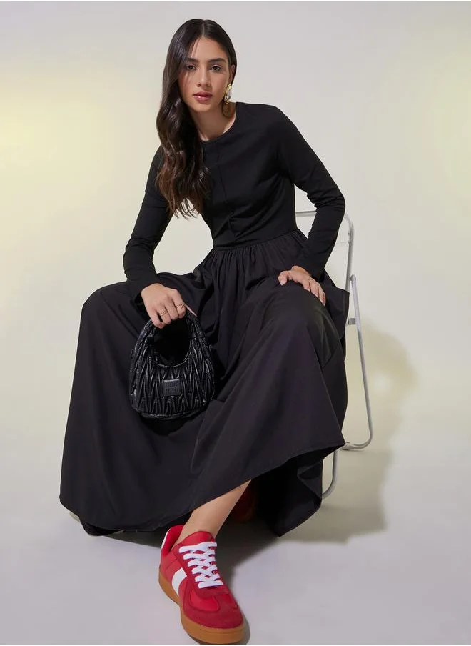 ستايلي Solid A-Line Long Sleeve Maxi Dress with Seam Detail