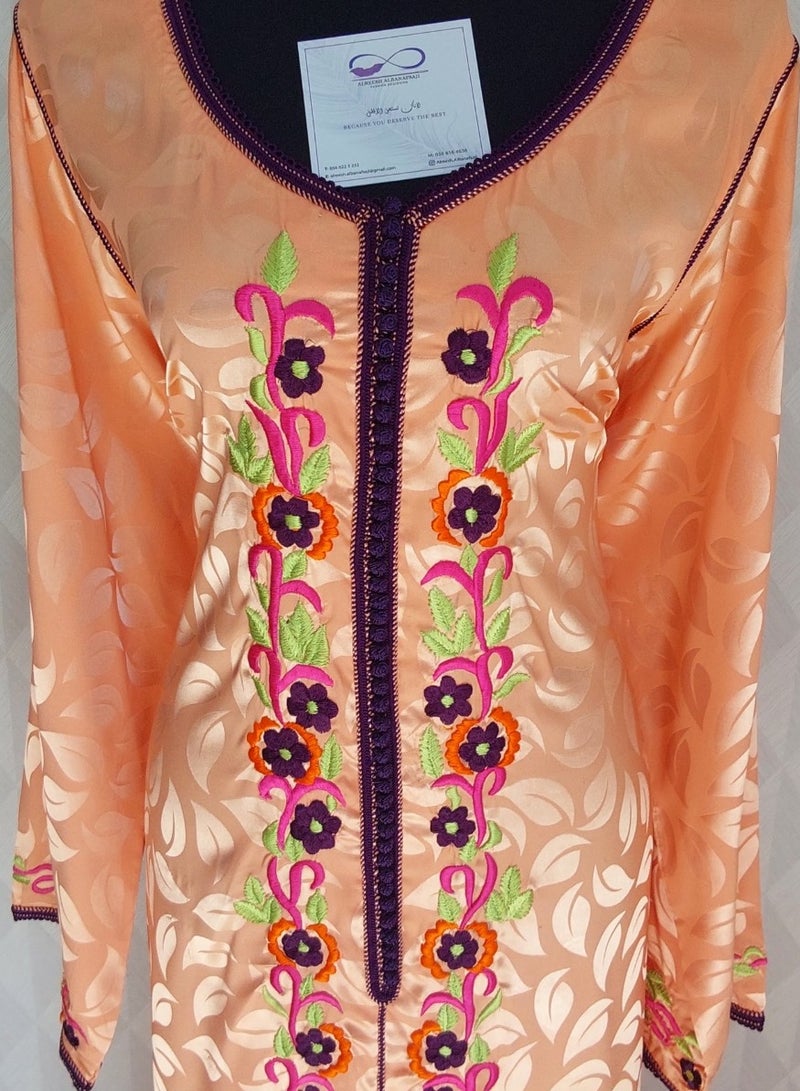 تطريز مغربي ملكي بايادي احترافية  جلابية مغربية جاهزة