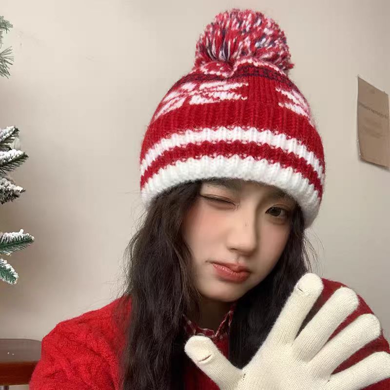 Thickened Warm Christmas Snowflake Striped Pullover Cap Korean Retro Fairland Style Knitted Wool Cap Couple - Image 2