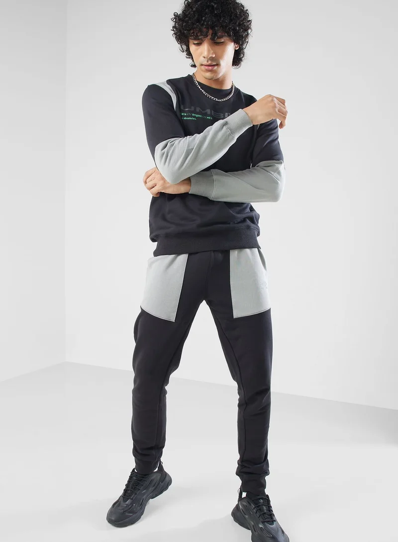 امبرو Utility Panelled Sweatshirt
