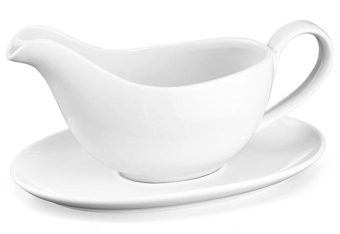 18 OZ GRAVY BOAT WITH SAUCER LARGE WHITE CERAMIC GRAVY BOAT BOAT AND TRAY FOR TURKEY BEEF SAUCE SALAD DRESSING CREAMER MILK BROTHMICROWAVE AND DISHWASHER SAFE