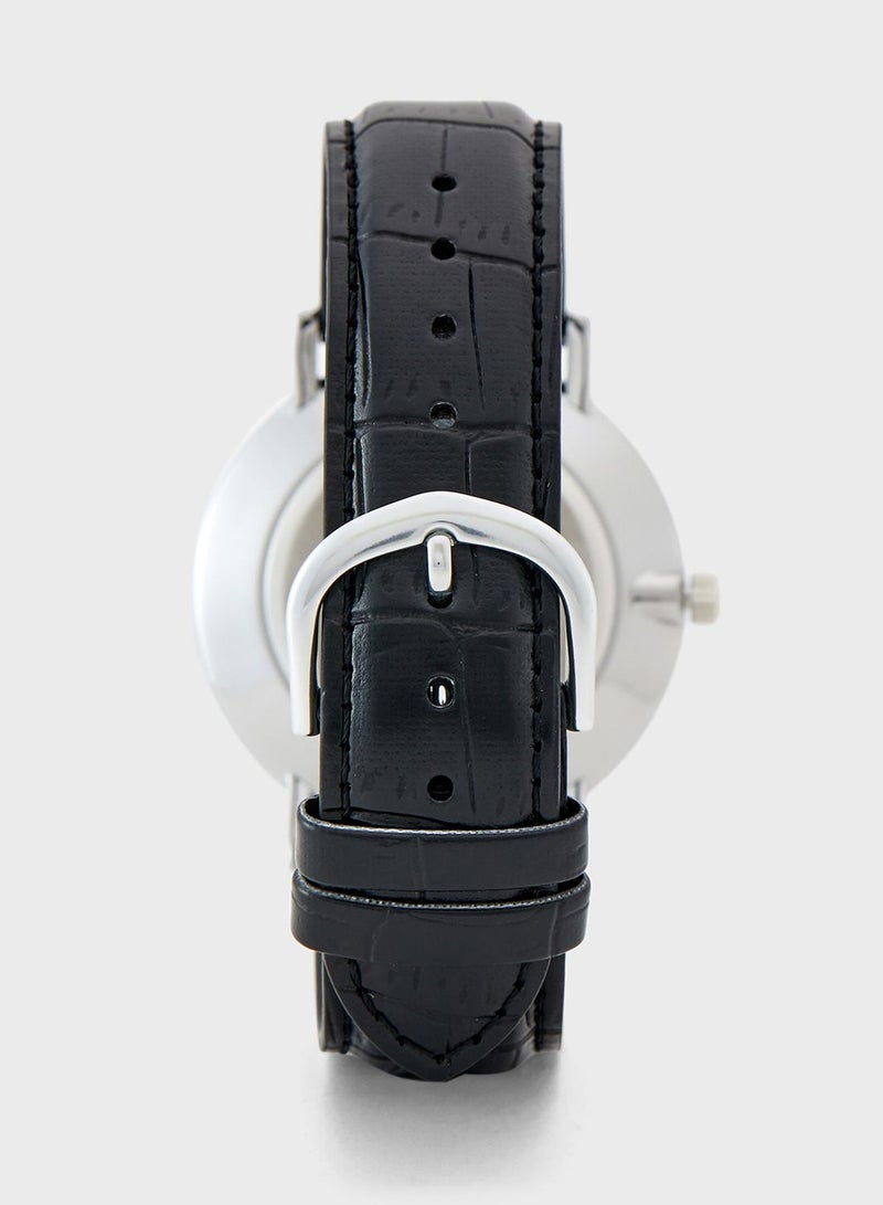 CASIO Classic Leather Strap Analog Watch - Image 3