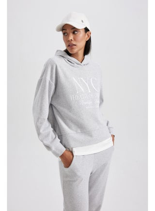 Woman Regular Fit Hooded Long Sleeve Knitted Sweat Shirt