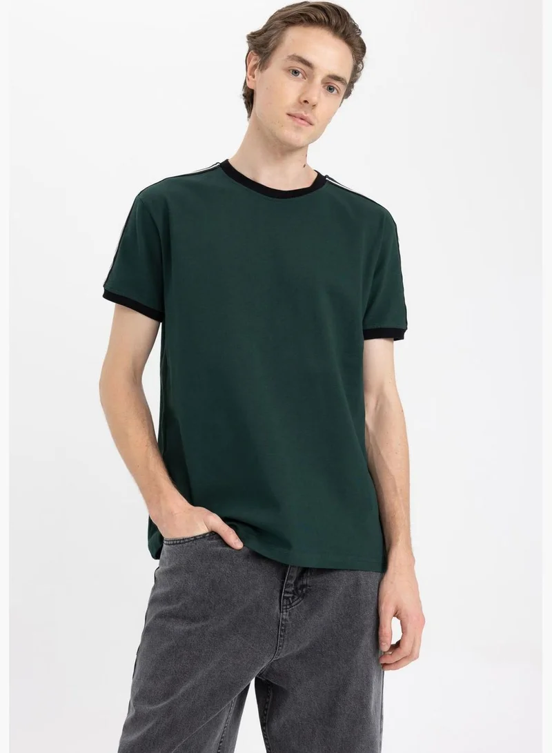 DeFacto Man Crew Neck Short Sleeve Knitted T-Shirt