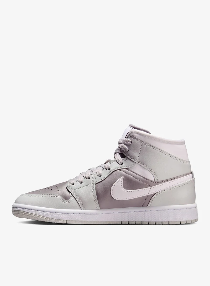 Jordan Air Jordan 1 Mid