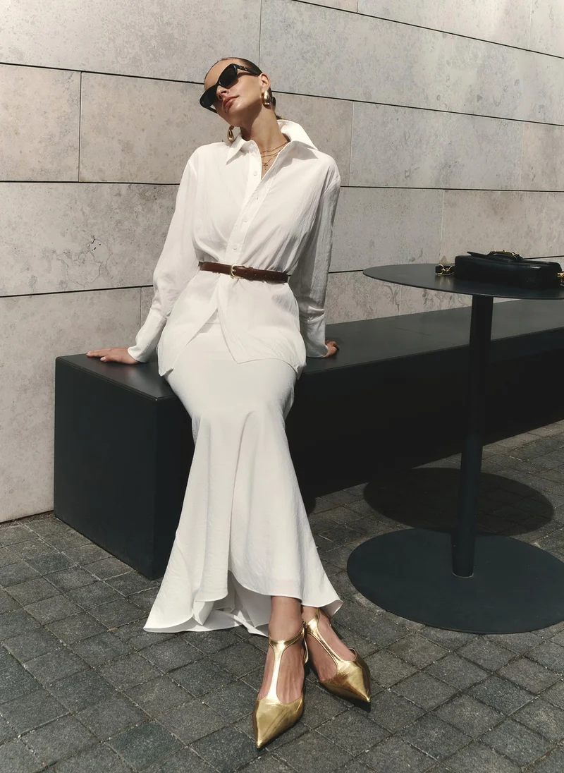 Lichi  Loose shirt with pleats at the front for Women | Best Price UAE