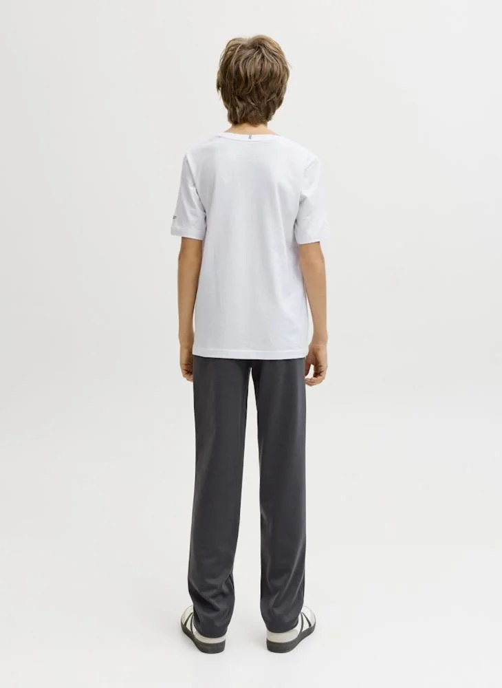 جاك وجونز جونيور تيشيرت شبابي بطبعة جرافيك وياقة مستديرة