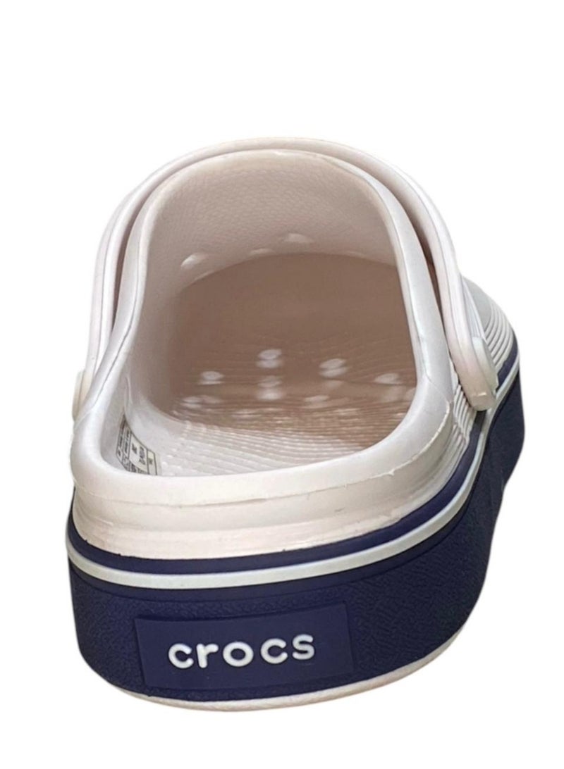 Crocs are comfortable - Image 3