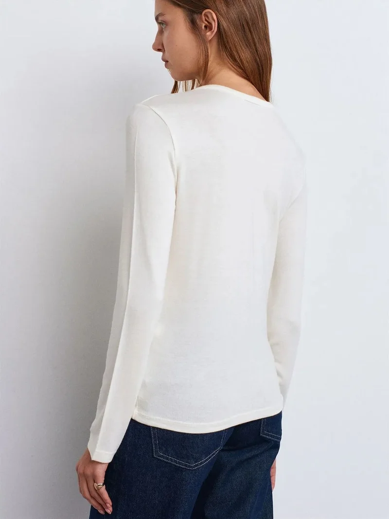 ديلفين DILVIN Slim Fit V-Neck Button Blouse
