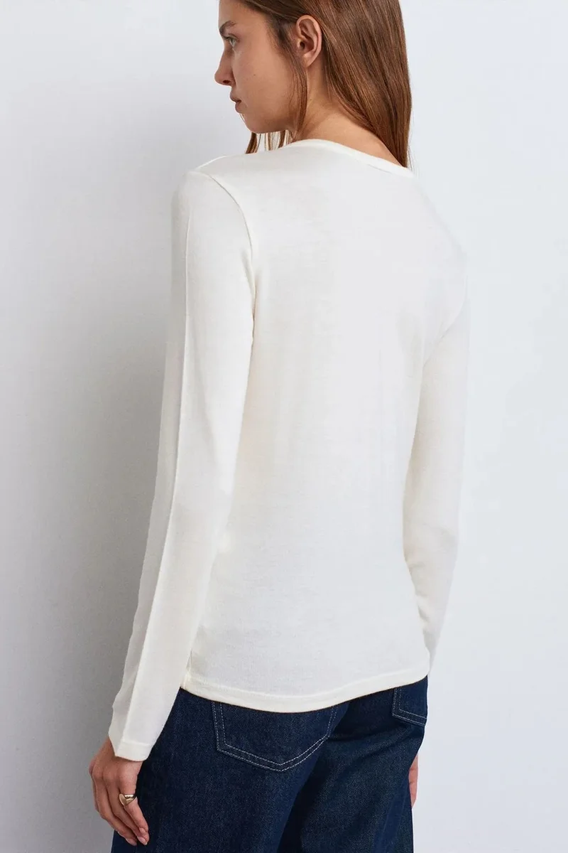 ديلفين DILVIN Slim Fit V-Neck Button Blouse