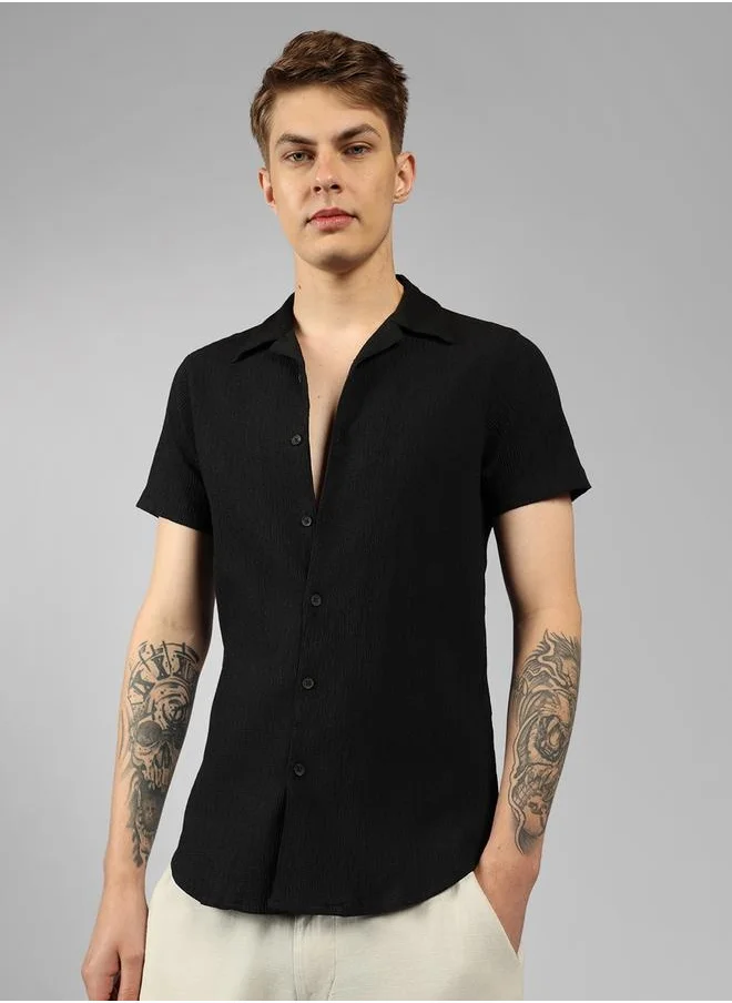 Dennis Lingo Solid Relaxed Fit Spread Collar Shirt