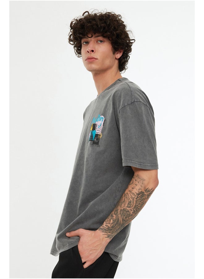 trendyol - Anthracite Men's Relaxed Fit Crew Neck Short Sleeve Acid Wash Printed T-Shirt - Image 1