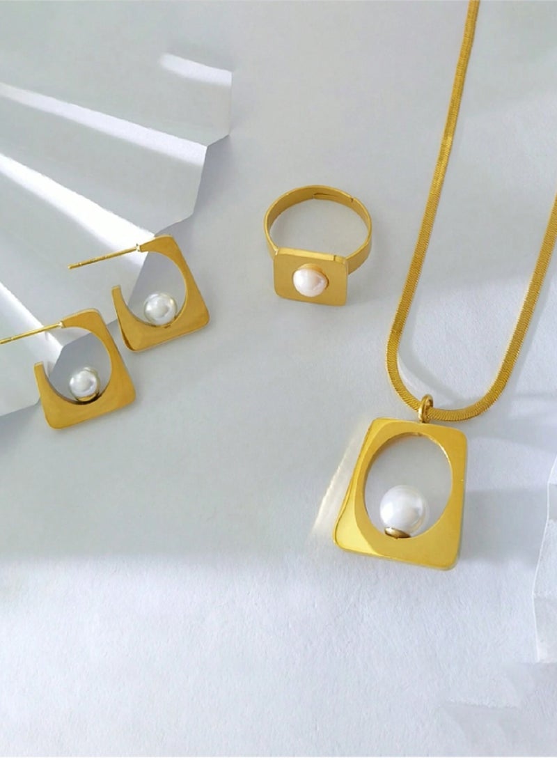 MANIKAN MANIKAN Women's Gold-Colored Necklace with a Square Stainless Steel Pendant Featuring a Shiny White Gem - Image 5