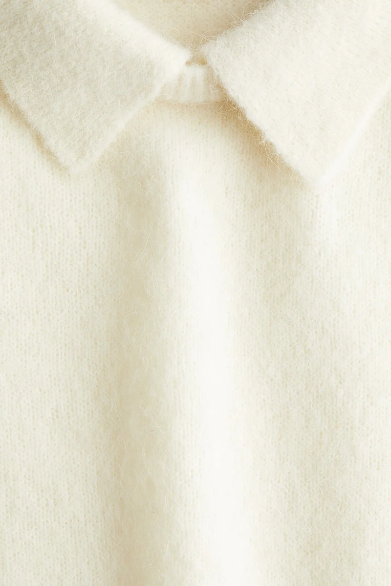 اتش اند ام كنزة من مزيج الألبكة بياقة