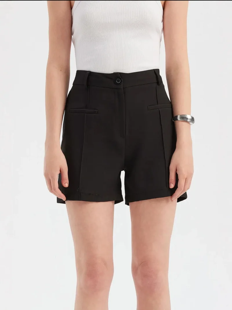 زوبعة شورت نسائي بخصر مرتفع منسوج مع درزة أمامية