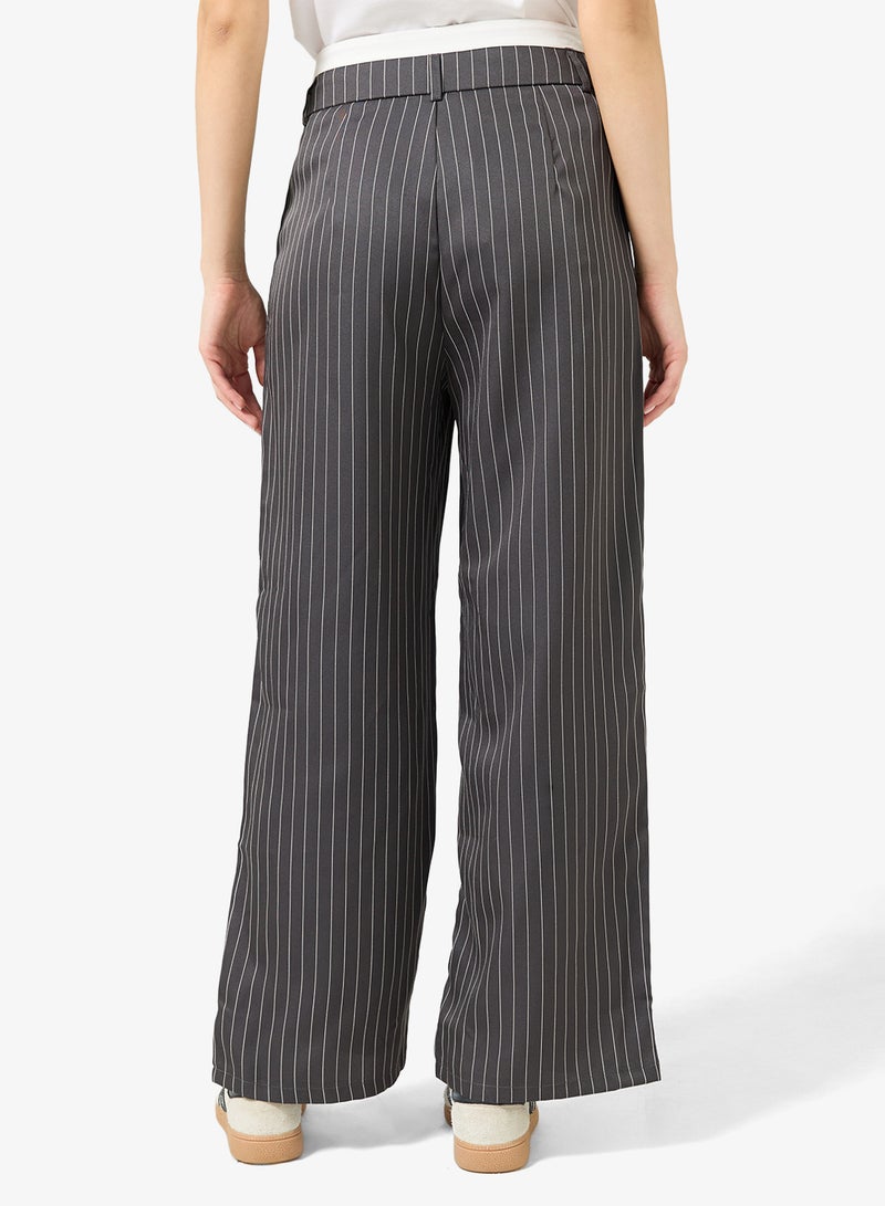 جينجر بنطلون بقصة مستقيمة وخصر متباين - Image 3