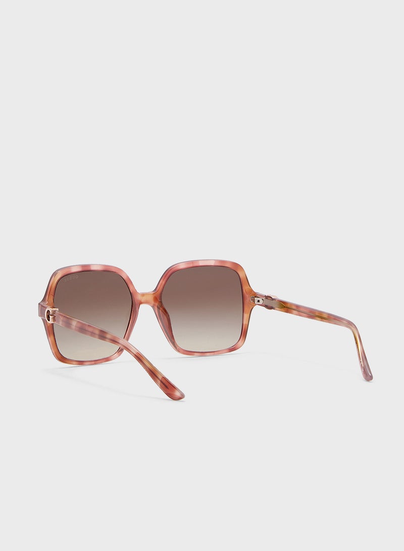 GUESS Oversized Sunglasses - Image 3