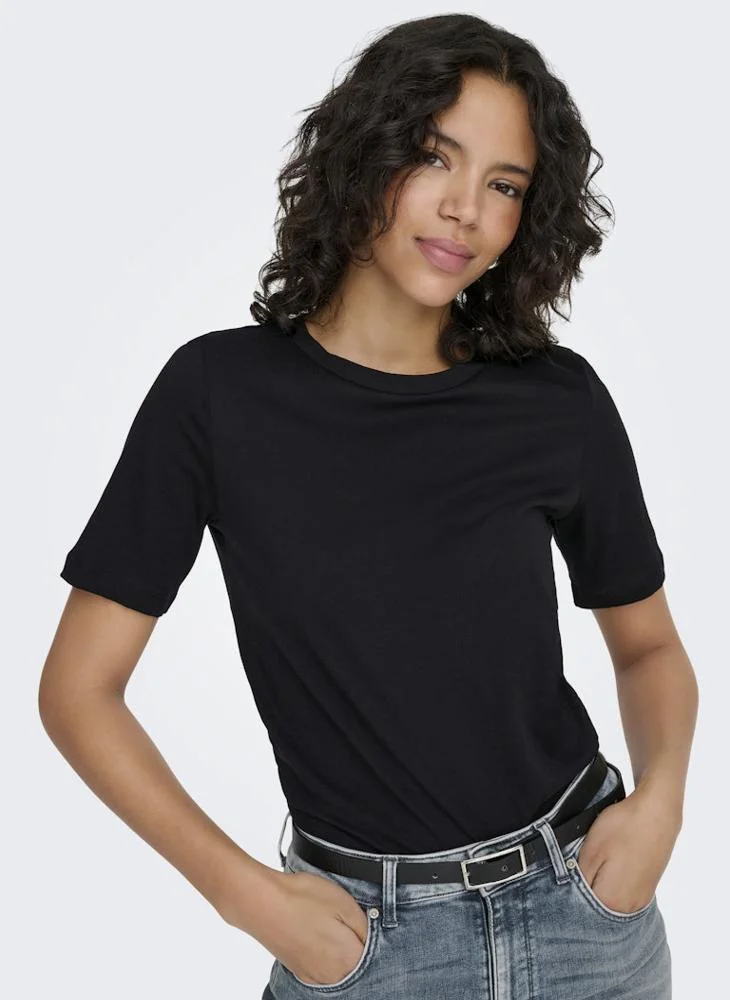 Only Essential Crew Neck T-Shirt