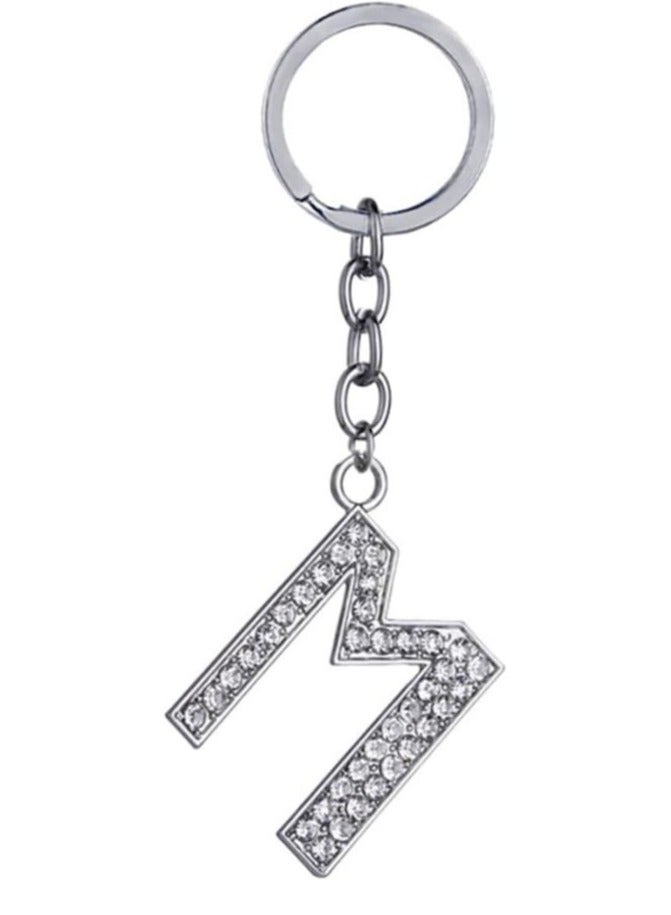 ميدالية مفاتيح أنيقة ومميزة بتصميم حرف M مرصعة بكريستال لامع - Image 1