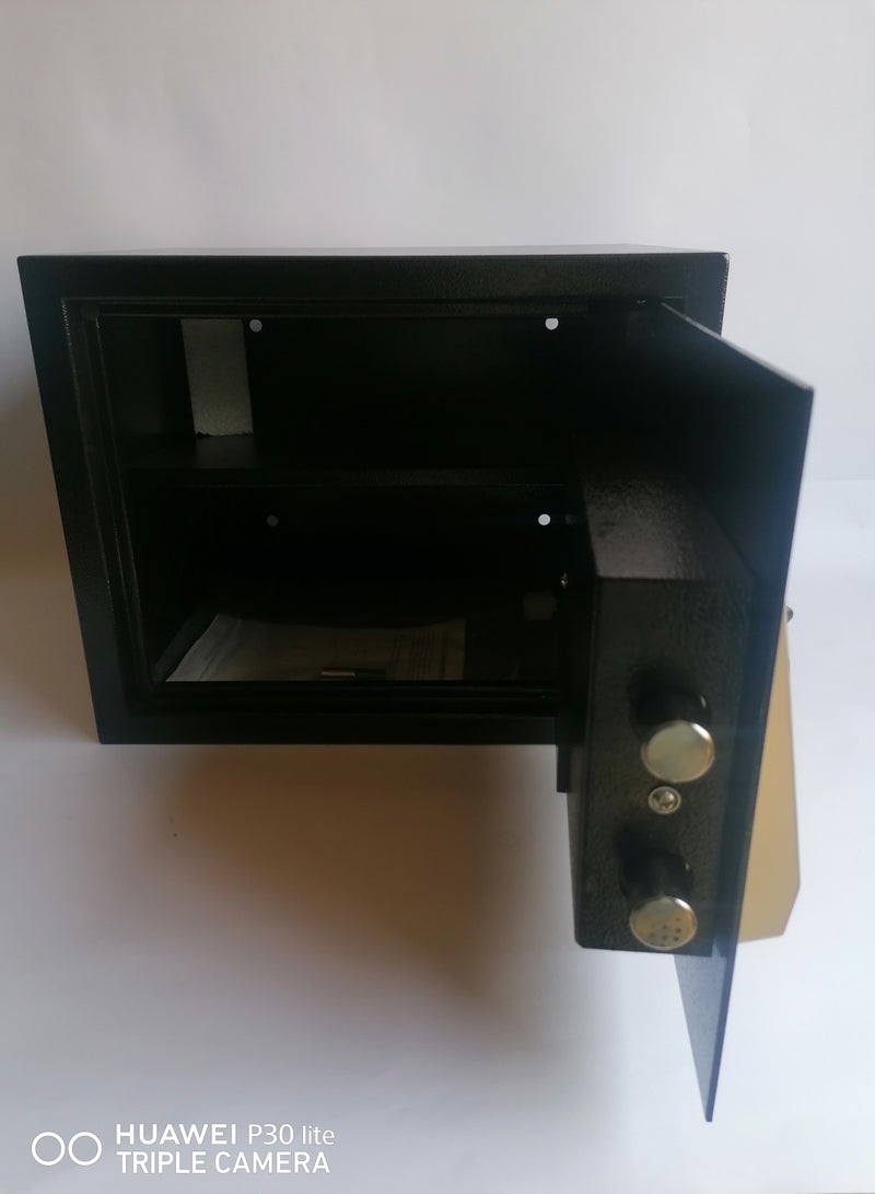 A hotel safe for storing money and documents, measuring 30 cm - Image 2
