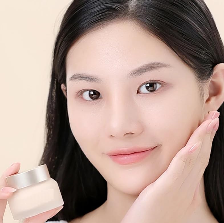 BB 2 In 1 Foundation Full Coverage Blendable Normal to All skin Lightweight Long Wearing Easy to Blend - Image 3
