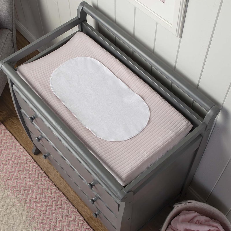 boppy بطانات تغيير الحفاضات، عبوة من 3، بيضاء، قماش تيري ناعم مع خلفية مقاومة للماء تجعل تغييرات الحفاضات المتحركة أسهل وأكثر راحة، لتنظيف أسرع لبطانات التغيير، قابلة للغسل في الغسالة والتجفيف - Image 5