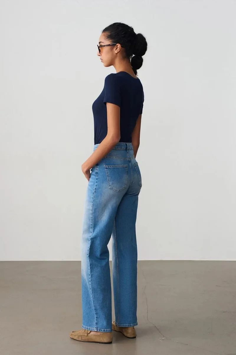 ديلفين DILVIN High-Waist Wide-Leg Jeans