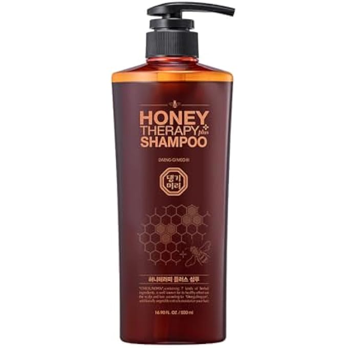 DAENG GI MEO RI - PROFESSIONAL HONEY THERAPY SHAMPOO, 4 TYPES OF NOURISHING INGREDIENTS ARE MOISTURIZING COMPONENT DELIVERS NOURISHMENT FOR HYDRATED AND RADIANT HAIR, 500ML - Image 1