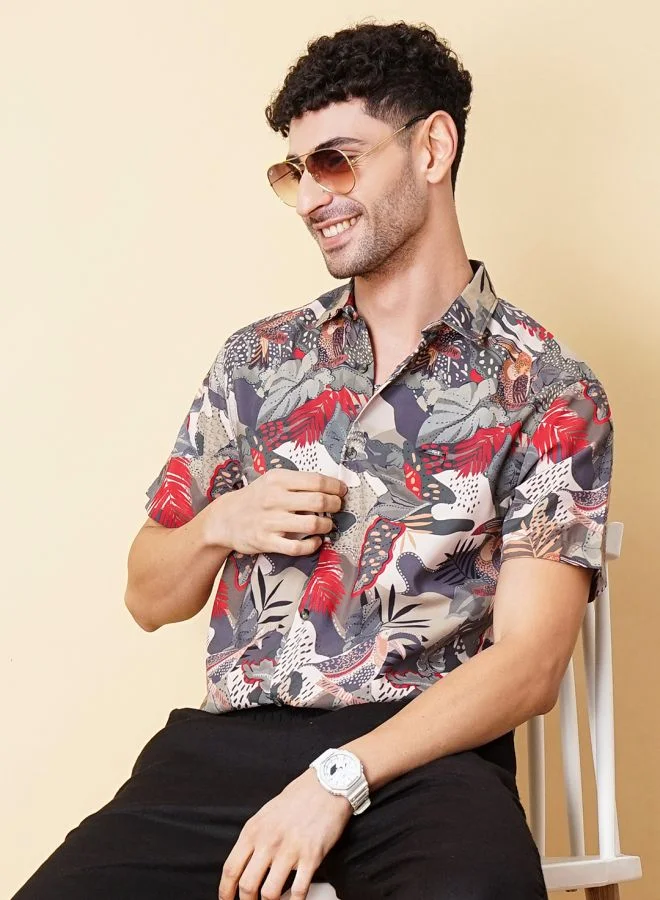 The Indian Garage Co Men Slim Fit Fauna Printed Half Sleeves Spread Collar Resort Wear Shirt