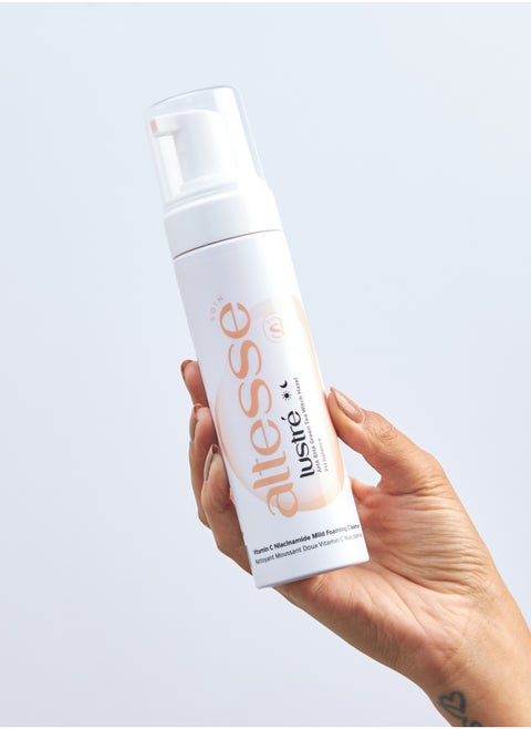 Altesse Soin Lustre Vitamin C Niacinamide Mild Foaming Cleanser 180 ml